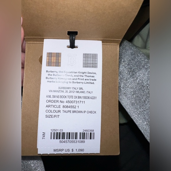 New BURBERRY Top Handle Bag - Picture 9 of 9